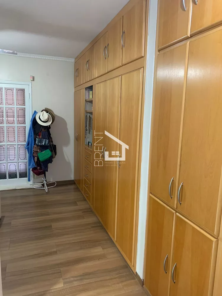 Sobrado à venda com 3 quartos, 211m² - Foto 4