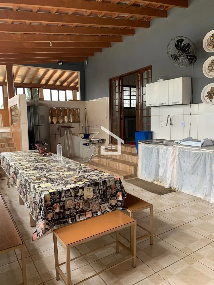 Fazenda à venda com 3 quartos, 1200m² - Foto 3