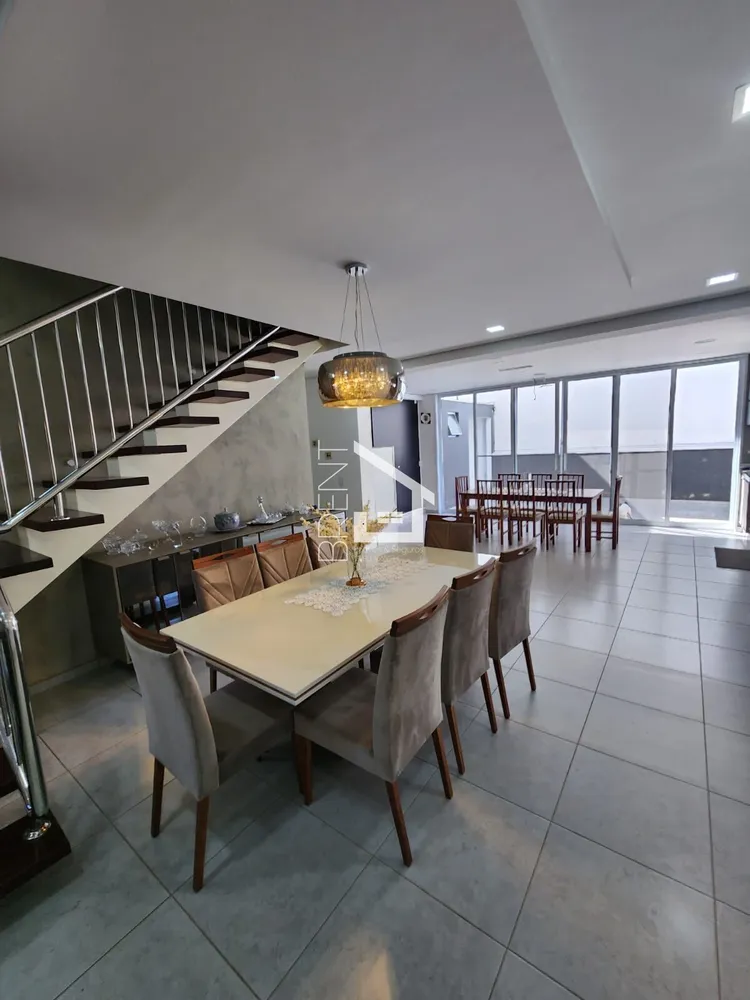 Casa, 4 quartos, 245 m² - Foto 7