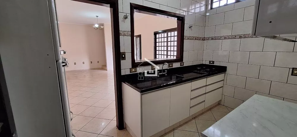 Sobrado à venda com 3 quartos, 156m² - Foto 4