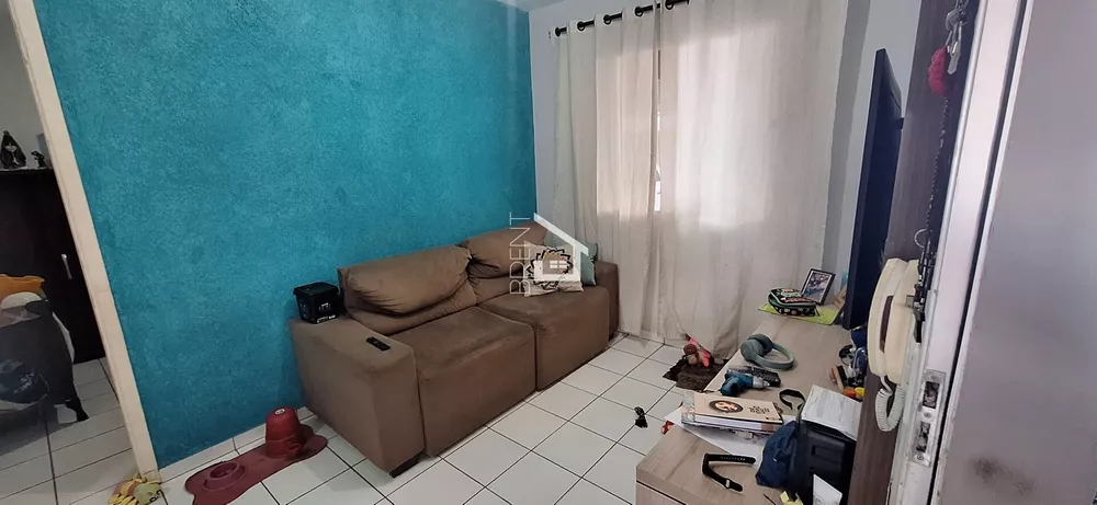 Casa à venda com 2 quartos, 68m² - Foto 1