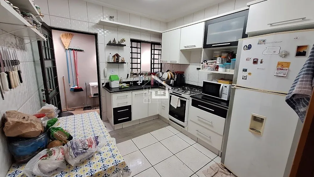 Casa, 5 quartos, 139 m² - Foto 4