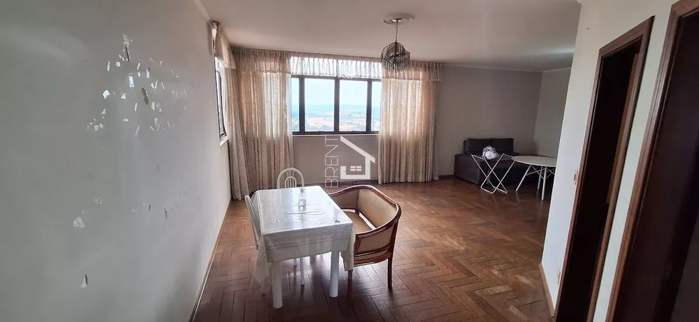 Apartamento à venda com 3 quartos, 212m² - Foto 2