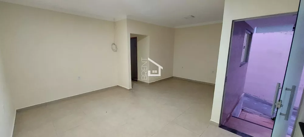 Casa à venda com 3 quartos, 132m² - Foto 2