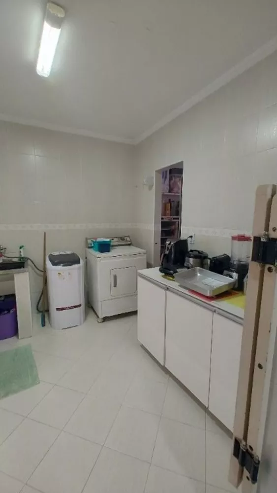 Casa, 3 quartos, 203 m² - Foto 6