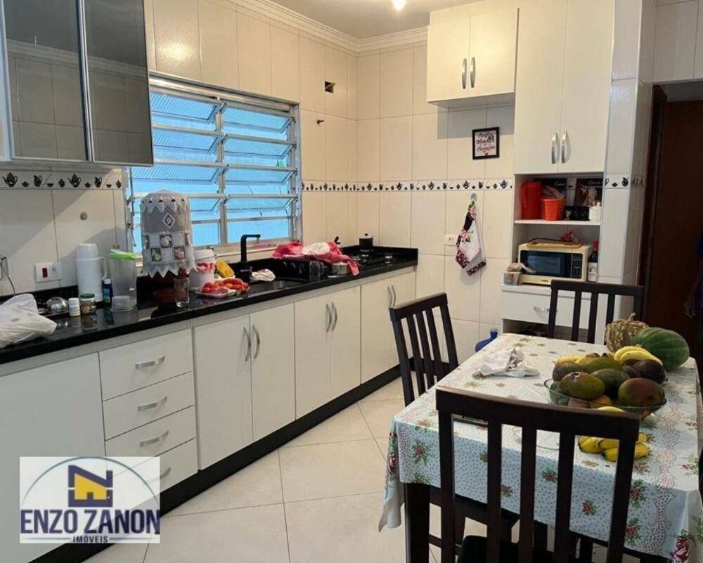 Sobrado, 3 quartos, 207 m² - Foto 2