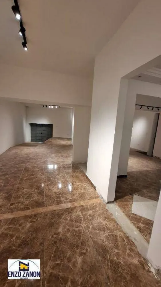 Casa, 3 quartos, 250 m² - Foto 1