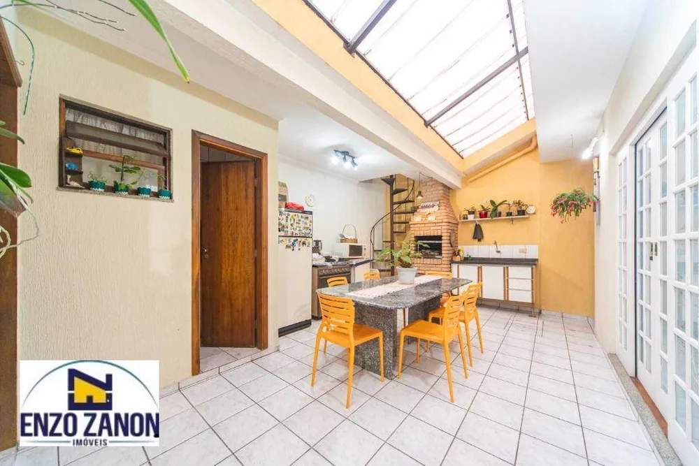 Sobrado, 3 quartos, 254 m² - Foto 3