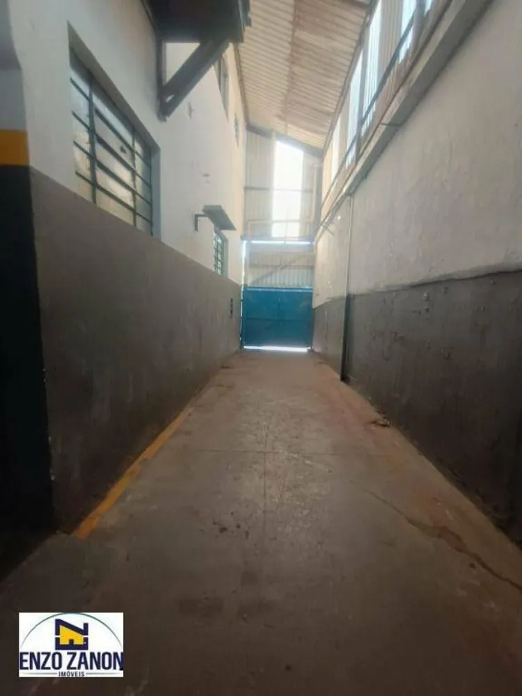 Depósito-Galpão, 550 m² - Foto 2