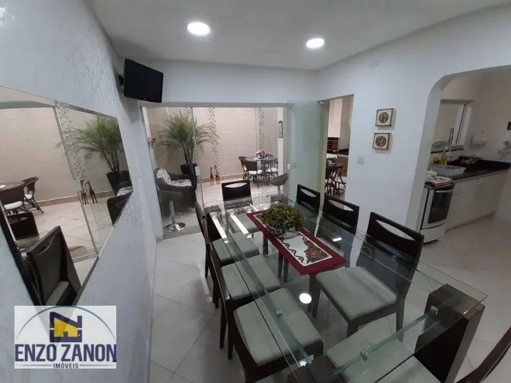 Sobrado, 4 quartos, 250 m² - Foto 1
