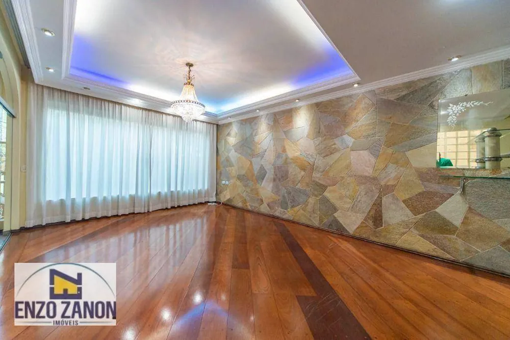 Sobrado, 3 quartos, 286 m² - Foto 1