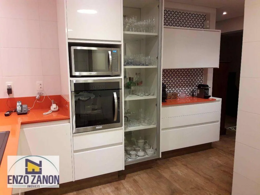 Apartamento, 3 quartos, 242 m² - Foto 7