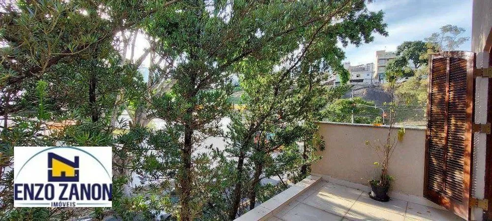 Sobrado, 4 quartos, 243 m² - Foto 2