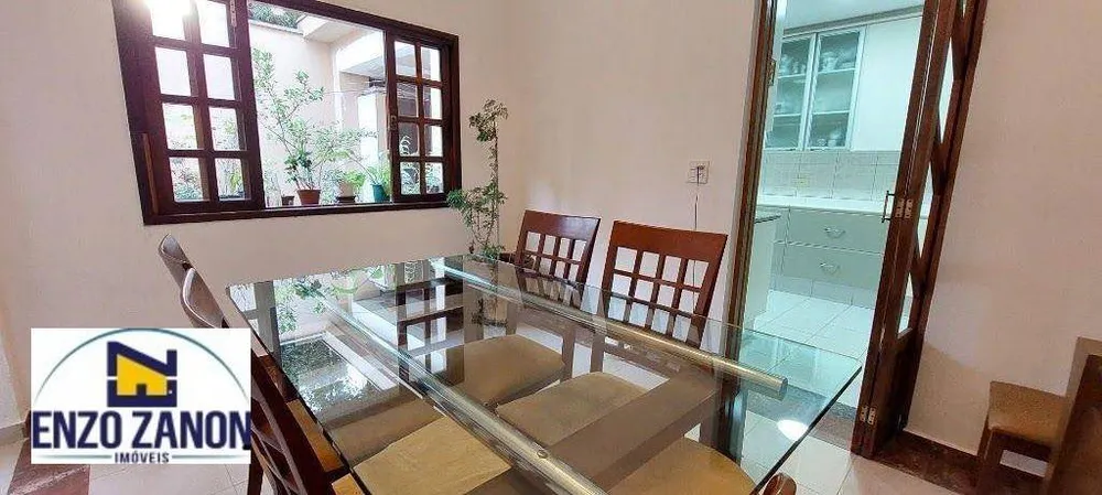 Sobrado, 4 quartos, 243 m² - Foto 2