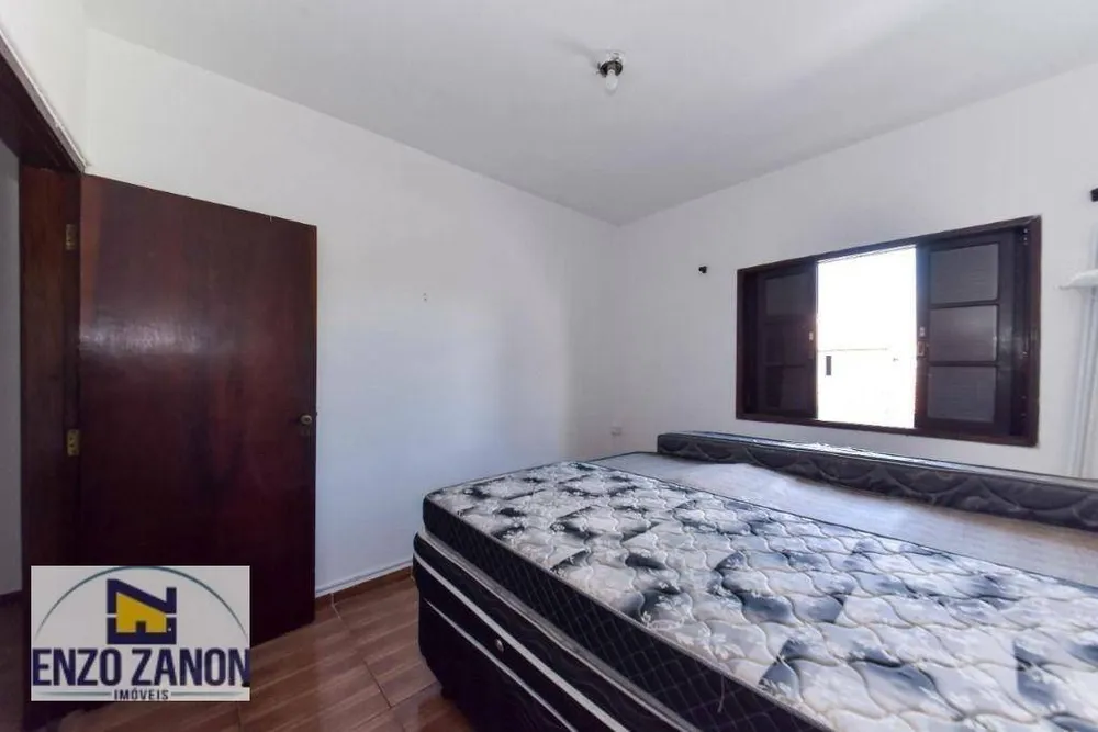 Casa, 3 quartos, 200 m² - Foto 2