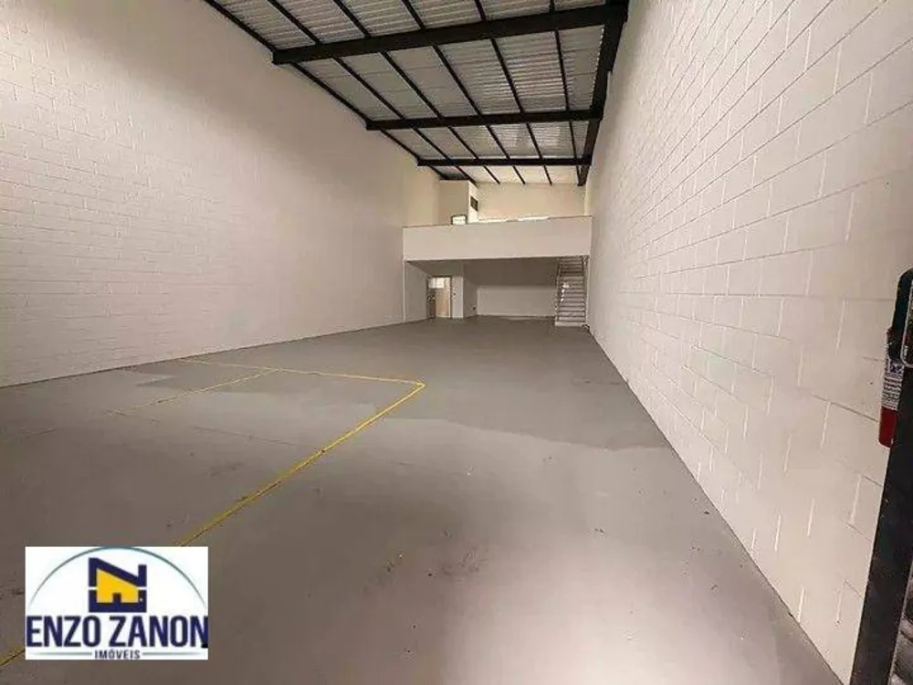 Depósito-Galpão, 237 m² - Foto 1