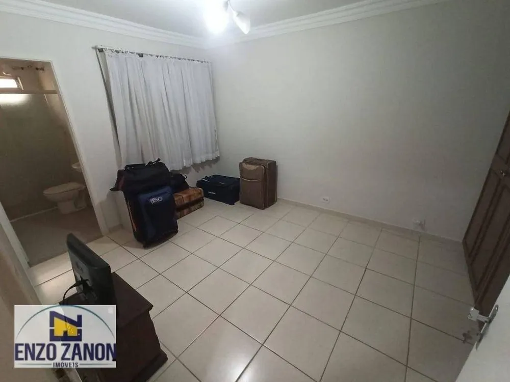 Casa, 3 quartos, 300 m² - Foto 1