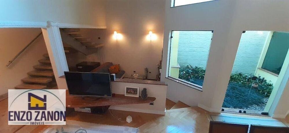 Sobrado, 3 quartos, 277 m² - Foto 2