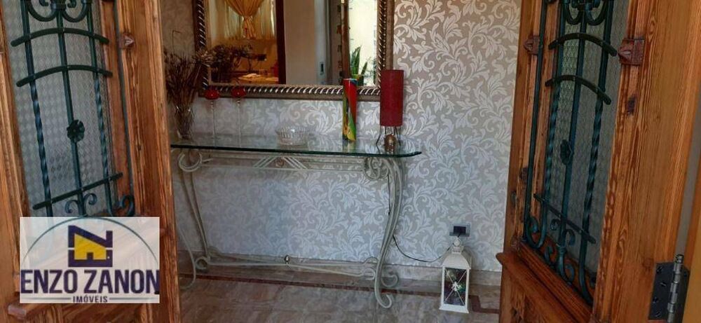 Sobrado, 3 quartos, 277 m² - Foto 1