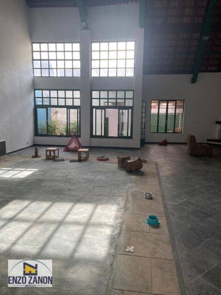 Casa, 3 quartos, 180 m² - Foto 1
