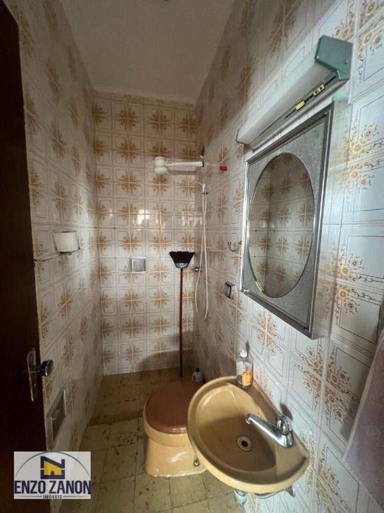 Sobrado à venda e aluguel com 4 quartos, 236m² - Foto 4