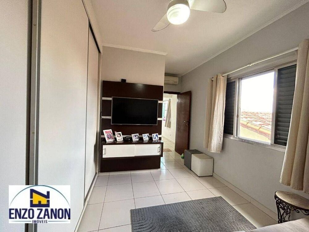 Casa, 4 quartos, 286 m² - Foto 8