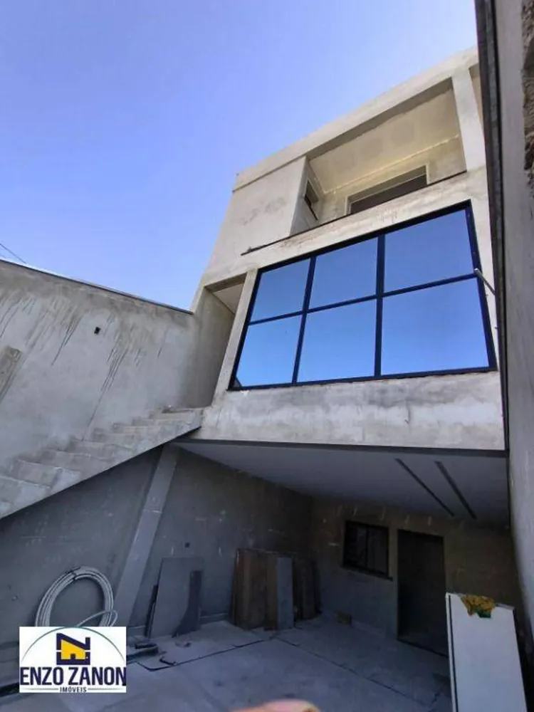 Sobrado, 3 quartos, 242 m² - Foto 1