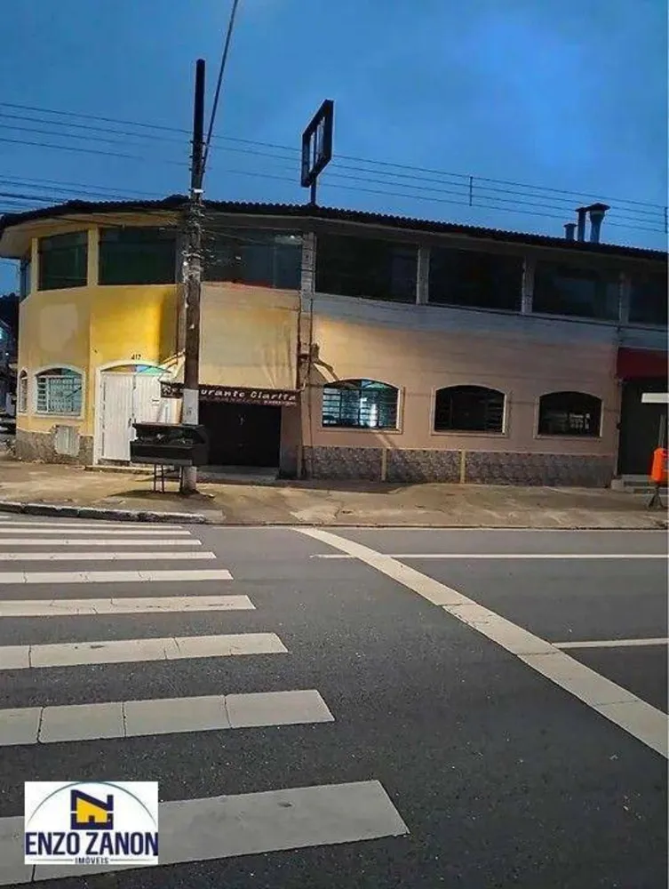Sala-Conjunto, 180 m² - Foto 1