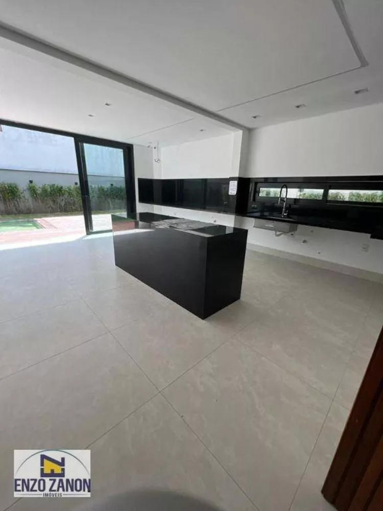 Sobrado à venda com 4 quartos, 400m² - Foto 3