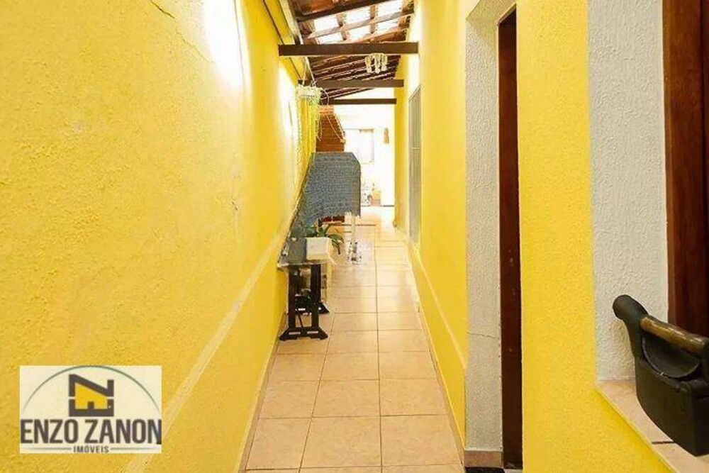Casa à venda e aluguel com 3 quartos, 210m² - Foto 8