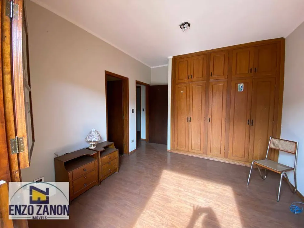Casa, 3 quartos, 370 m² - Foto 1