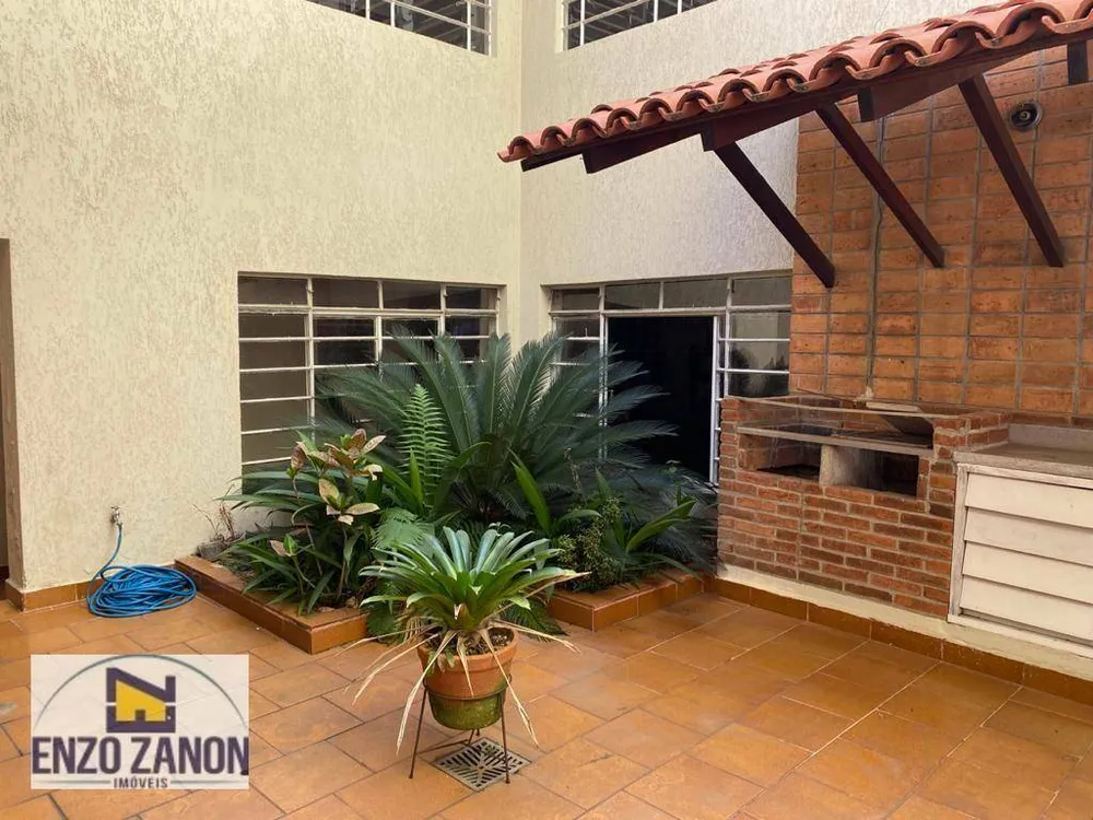 Casa, 3 quartos, 370 m² - Foto 2