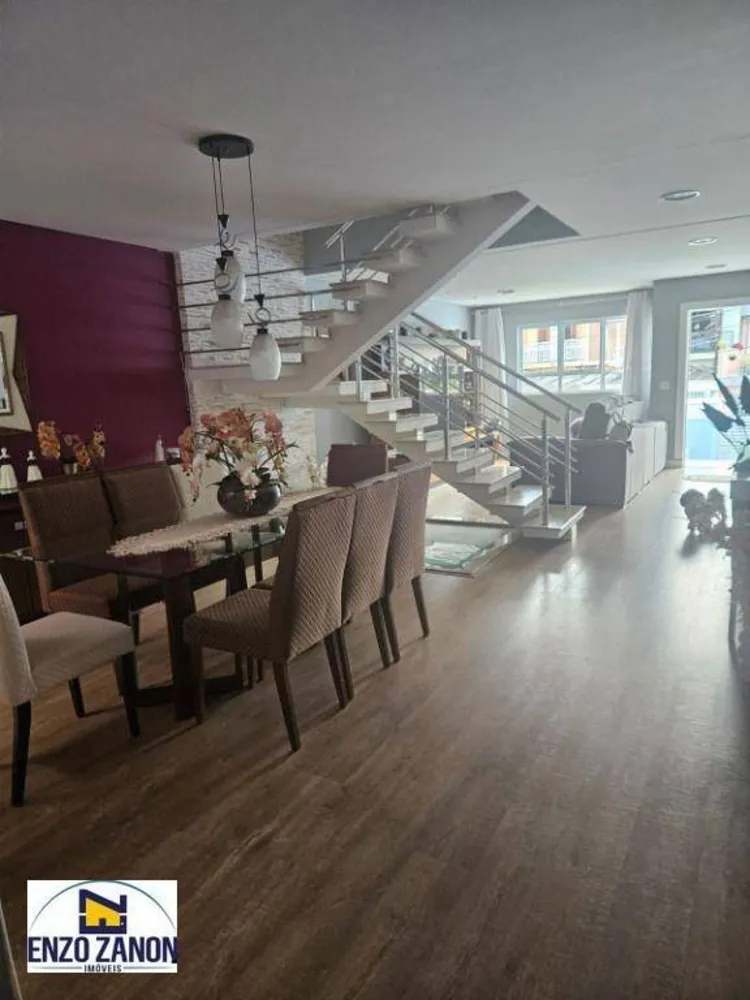 Sobrado, 3 quartos, 255 m² - Foto 1