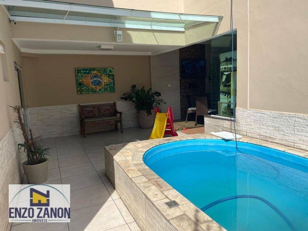 Sobrado à venda com 3 quartos, 237m² - Foto 4