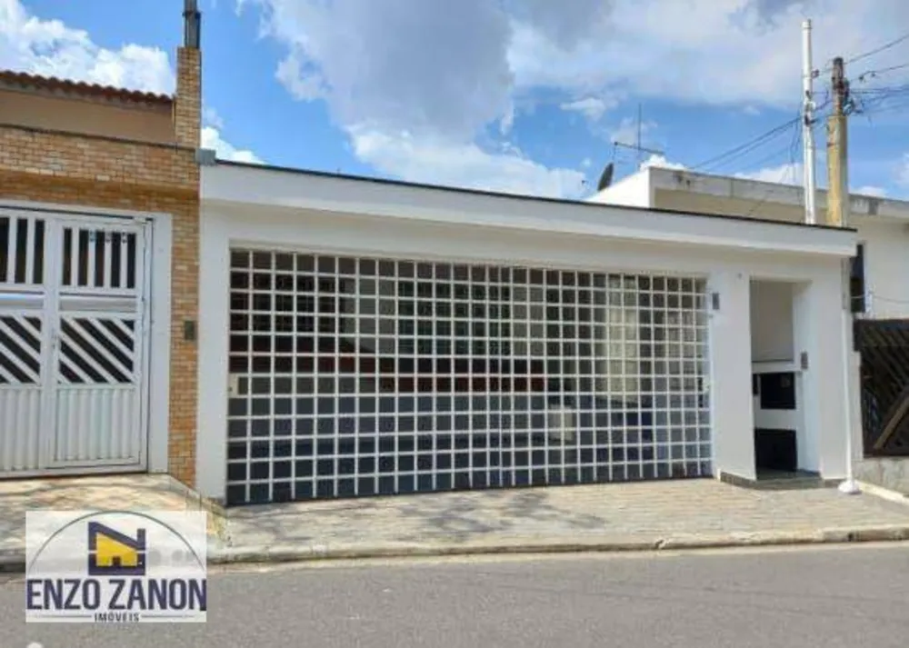Casa, 3 quartos, 194 m² - Foto 1
