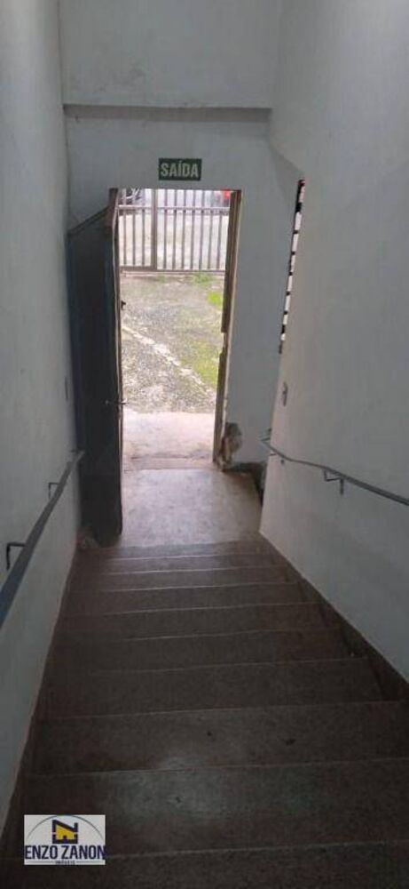 Depósito-Galpão-Armazém para alugar, 237m² - Foto 2