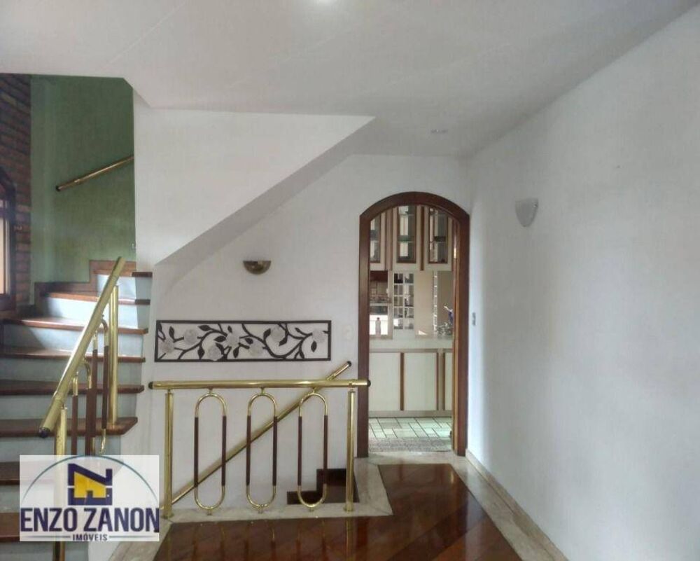 Sobrado, 3 quartos, 600 m² - Foto 2