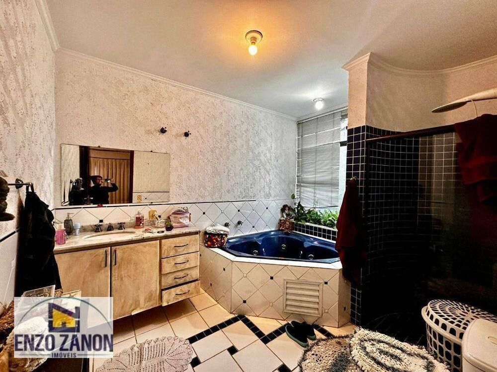 Sobrado, 4 quartos, 435 m² - Foto 3