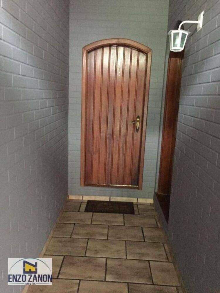 Casa, 3 quartos, 147 m² - Foto 1