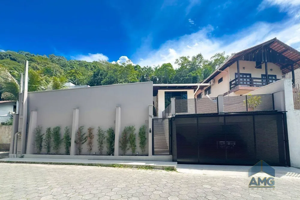 Casa, 3 quartos, 275 m² - Foto 3
