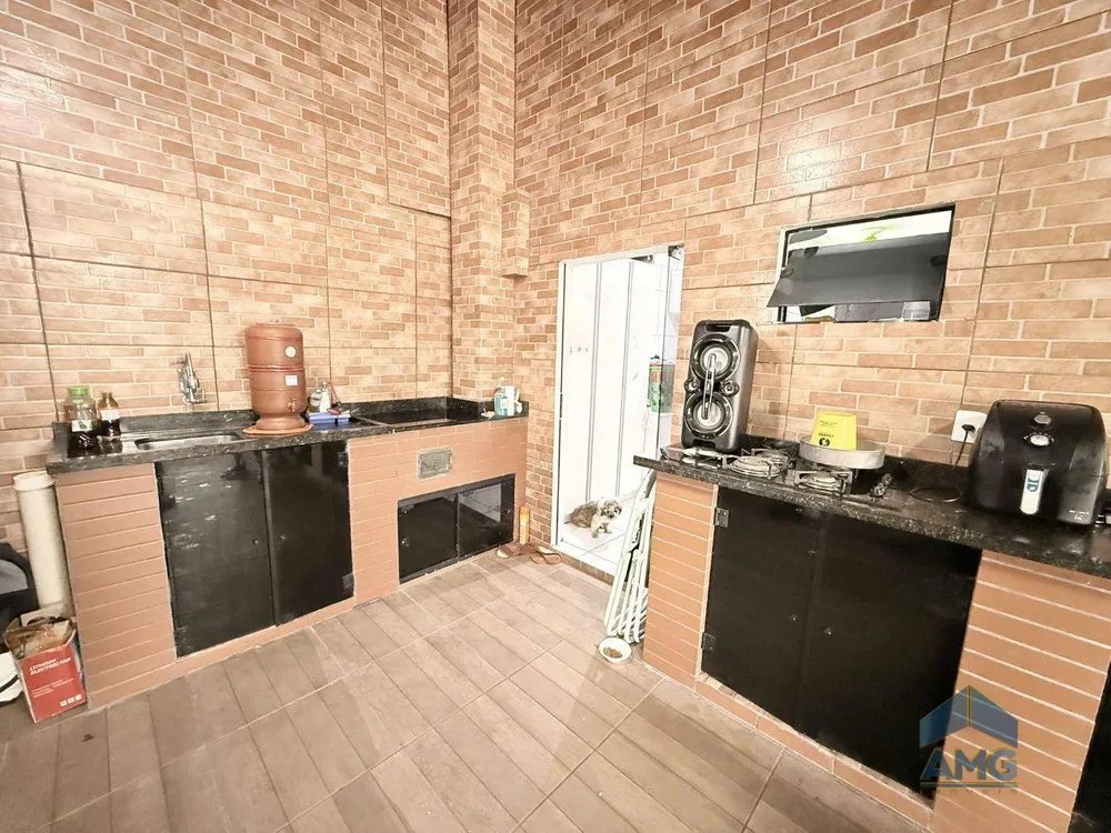 Casa, 3 quartos, 199 m² - Foto 4