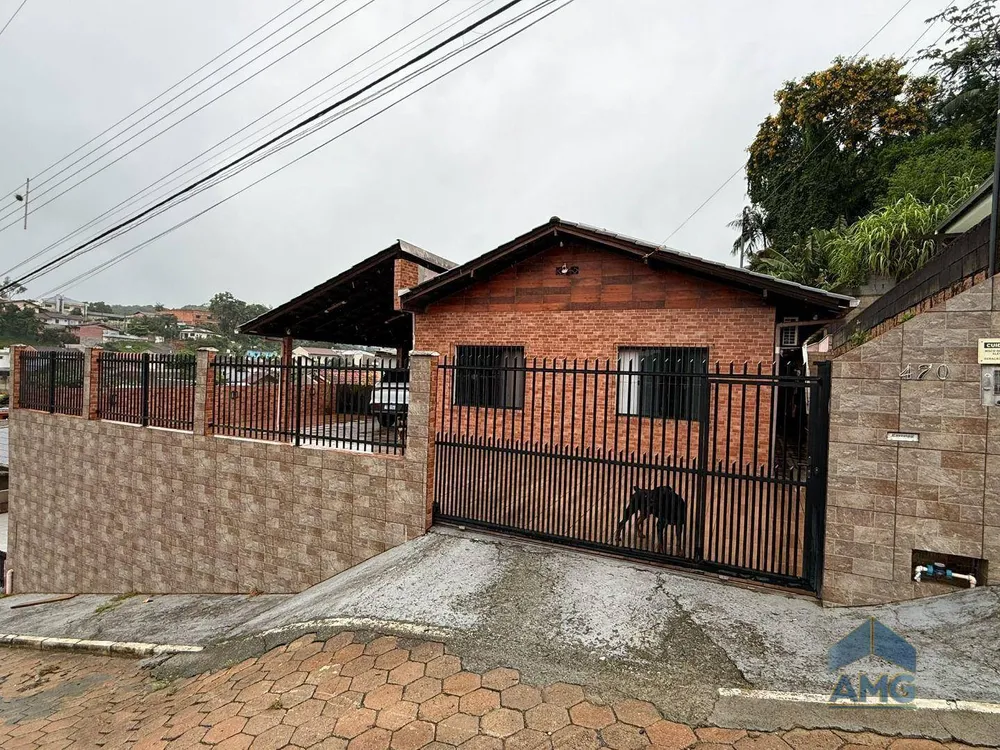 Casa, 3 quartos, 199 m² - Foto 2