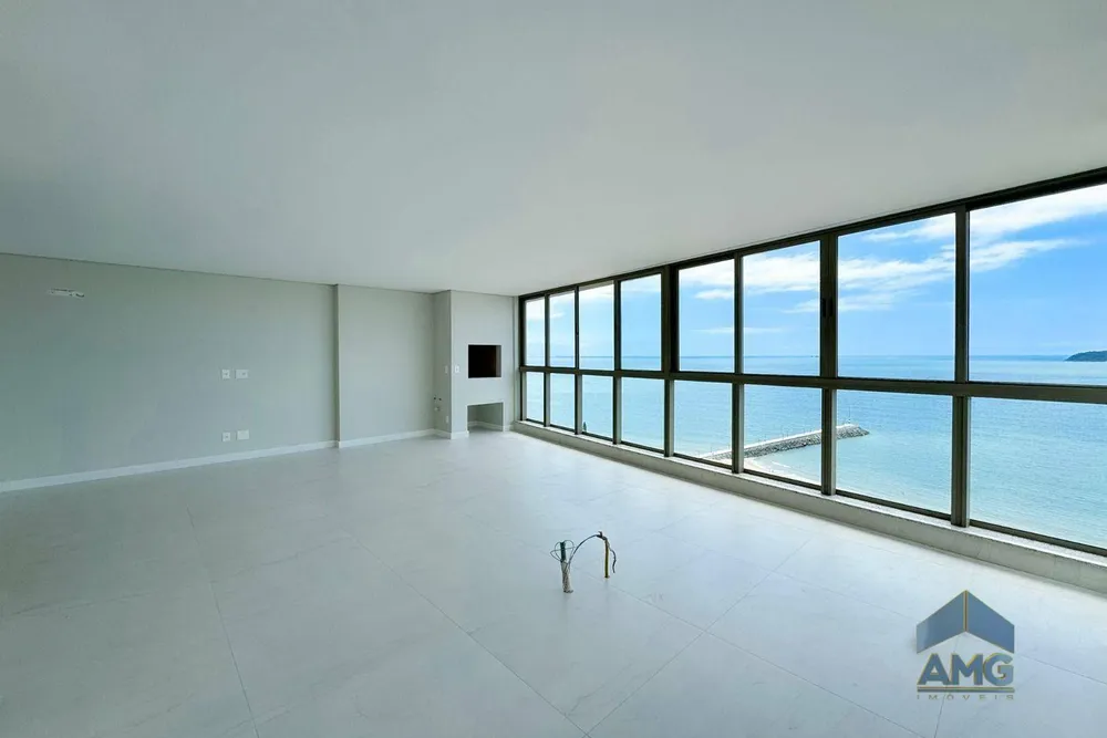 Apartamento, 3 quartos, 141 m² - Foto 2