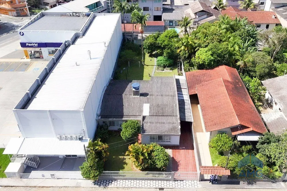 Casa, 4 quartos, 245 m² - Foto 3