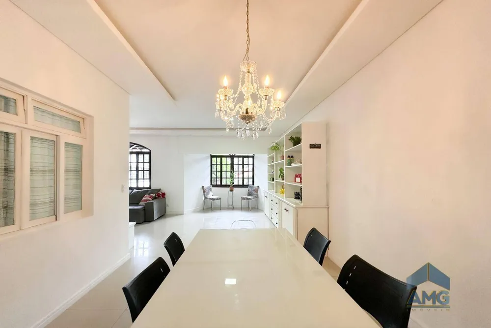 Casa, 4 quartos, 241 m² - Foto 6
