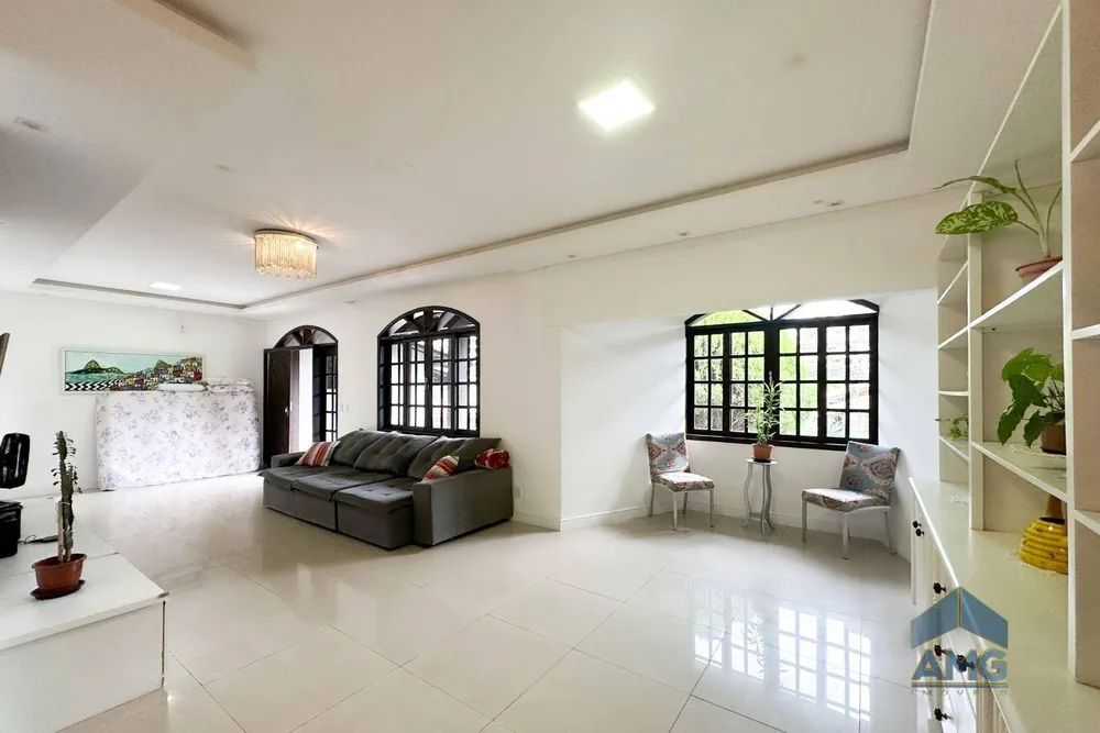 Casa, 4 quartos, 241 m² - Foto 7