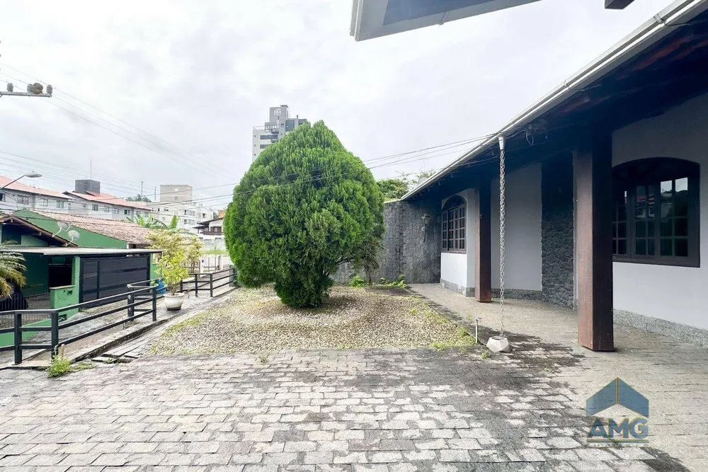 Casa, 4 quartos, 241 m² - Foto 11