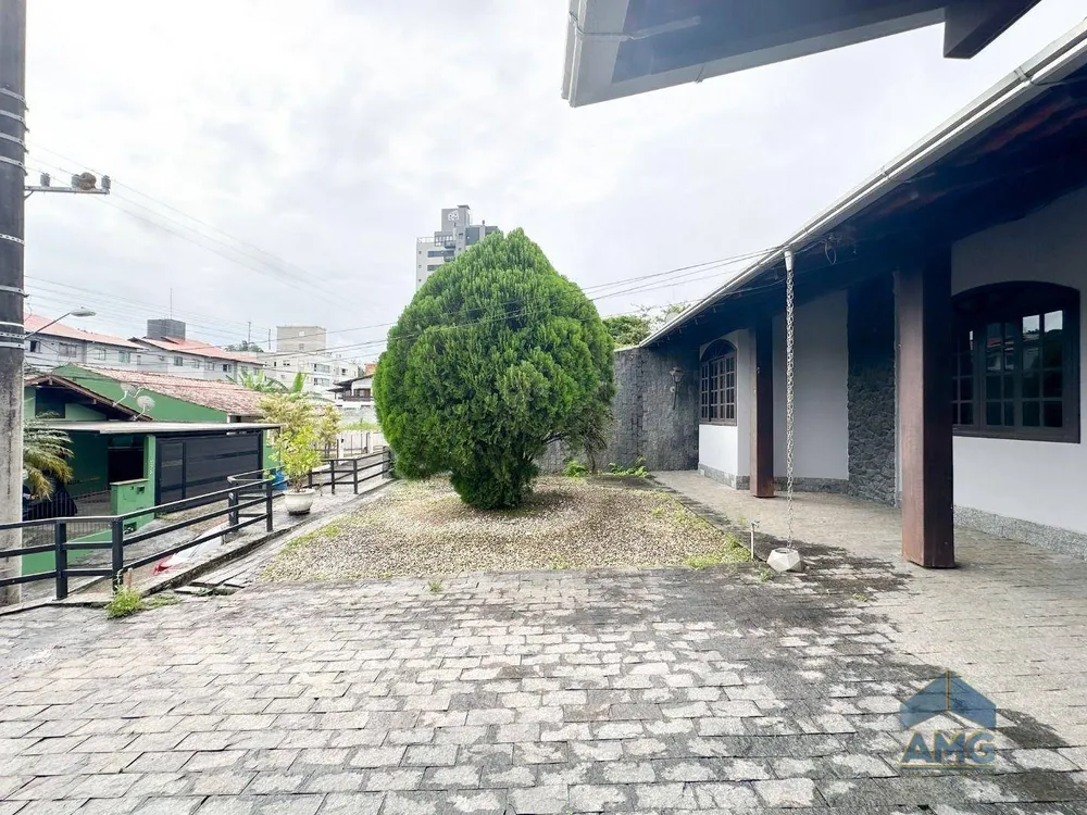 Casa, 4 quartos, 241 m² - Foto 10