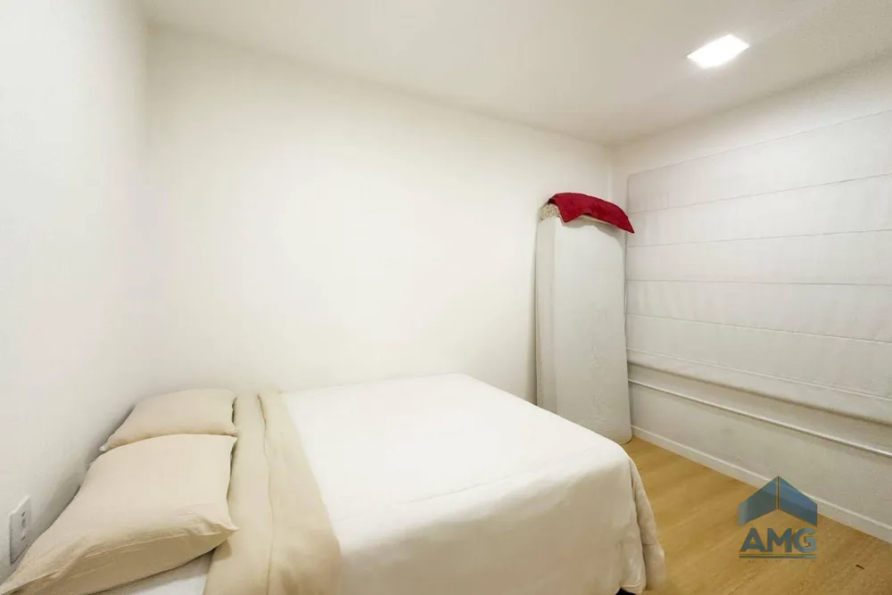 Casa, 4 quartos, 241 m² - Foto 13