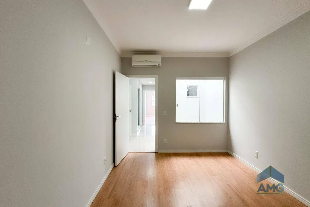 Casa, 3 quartos, 210 m² - Foto 16